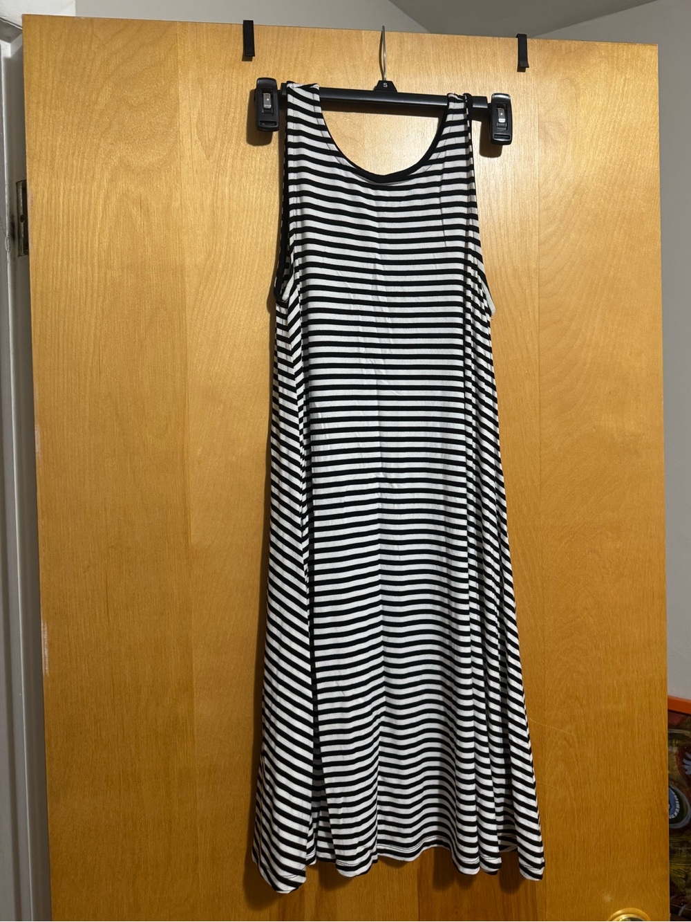 Old Navy Black and White Striped Sleeveless Midi Dress